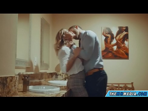❤️ Kiedy biuściasta blondynka uwodzi cię w publicznej toalecie ☑ Homemade porn at pl.sexogolic-info.ru ﹏